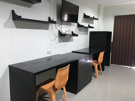 Condo — photo 2