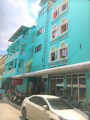 Condo · Wang Thonglang, bangkok — photo 1