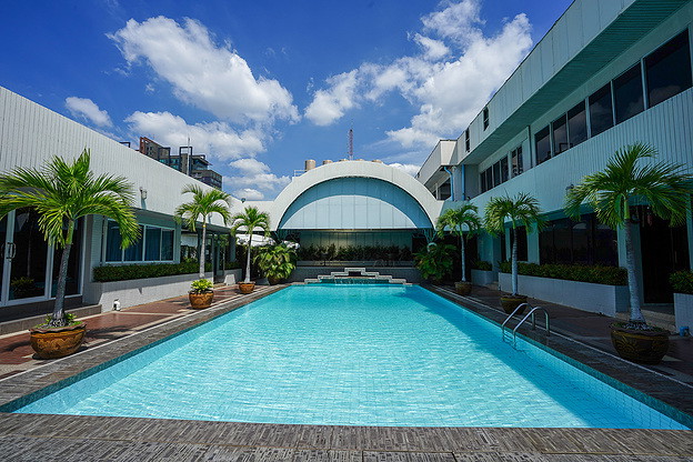 Condo · Huai Khwang, bangkok — photo 2
