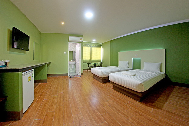 Condo — photo 4