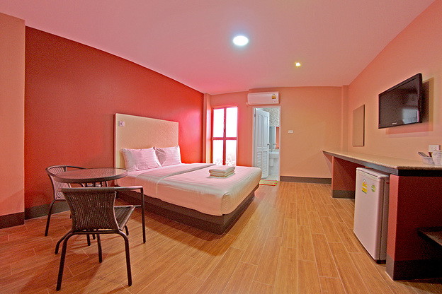 Condo — photo 3