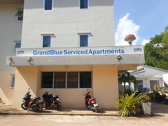 Condo — photo 1