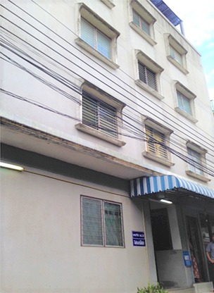Condo · Wang Thonglang, bangkok — photo 3