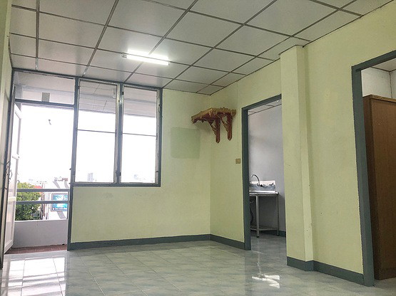 Condo · Wang Thonglang, bangkok — photo 2