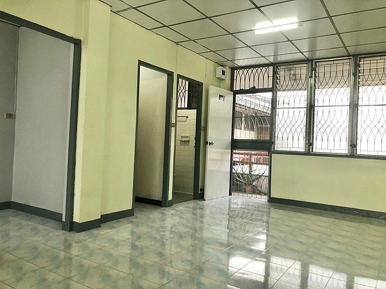 Condo · Wang Thonglang, bangkok — photo 3