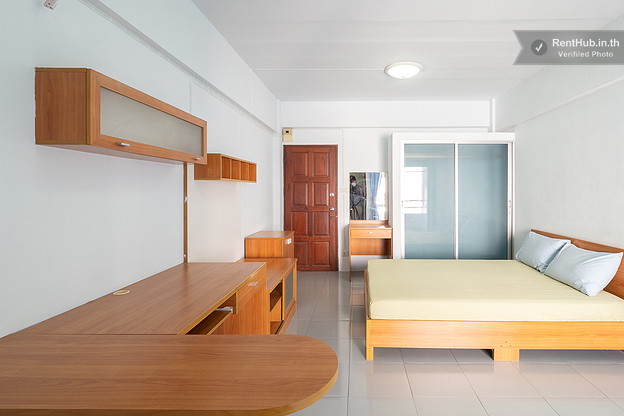 Condo · Wang Thonglang, bangkok — photo 2