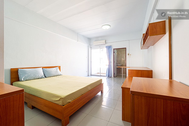 Condo · Wang Thonglang, bangkok — photo 4