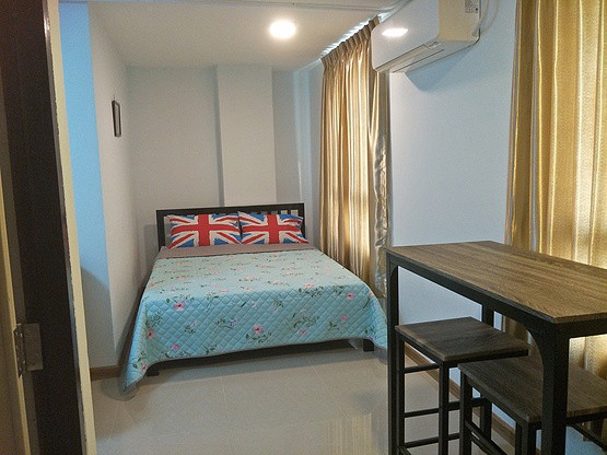 Condo · Saphan Sung, bangkok — photo 1