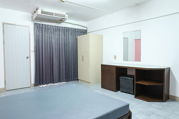 Condo · bangkok — photo 3