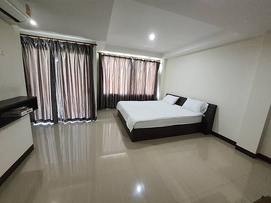Condo — photo 5