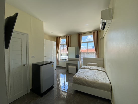Condo — photo 4