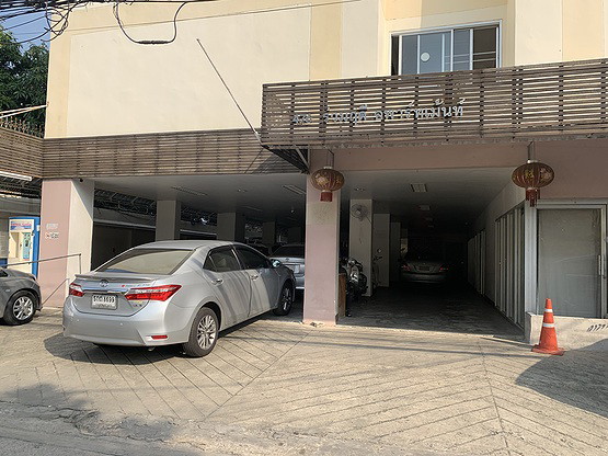 Condo · bangkok — photo 1