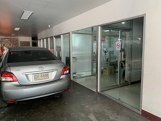 Condo · bangkok — photo 3
