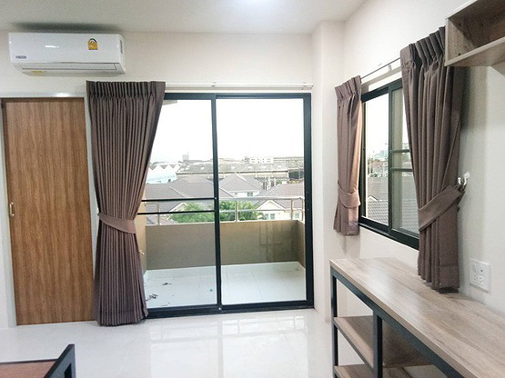 Condo · Phra Pradaeng — photo 4