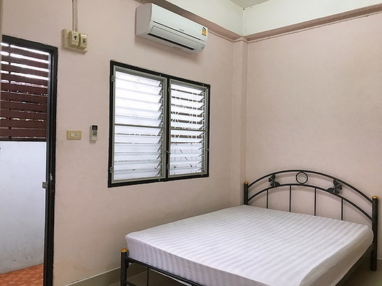 Prae Chompoo - (Pink & Purple Apartment 2) - Apartment for Rent