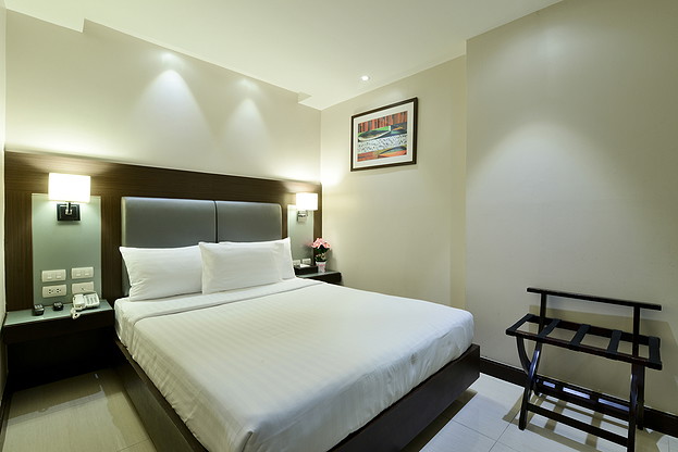 Condo · Watthana, bangkok — photo 4
