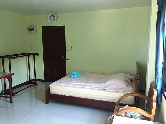 Condo — photo 1