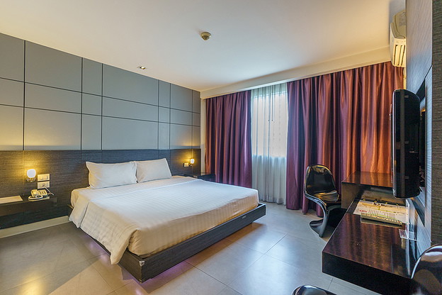 Condo · Huai Khwang, bangkok — photo 3