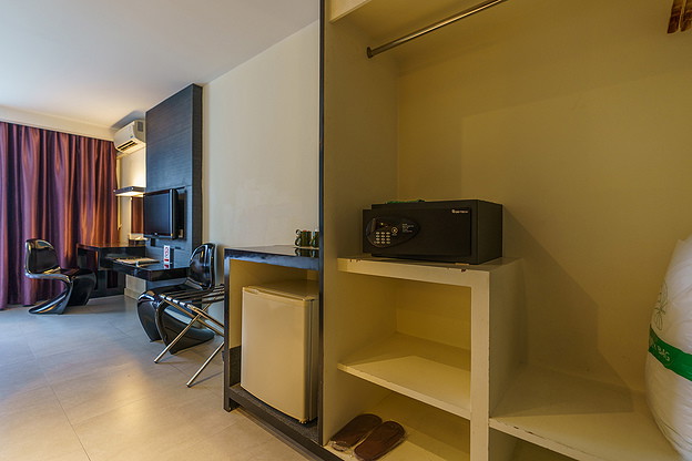 Condo · Huai Khwang, bangkok — photo 3