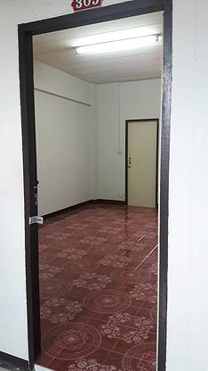 Condo · Mueang Samut Prakan — photo 5