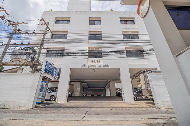 Condo · bangkok — photo 4