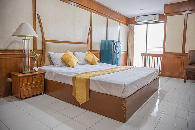 Condo · bangkok — photo 1