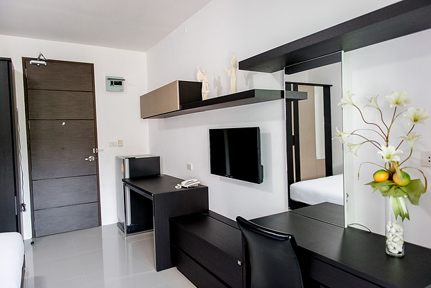 Condo — photo 5