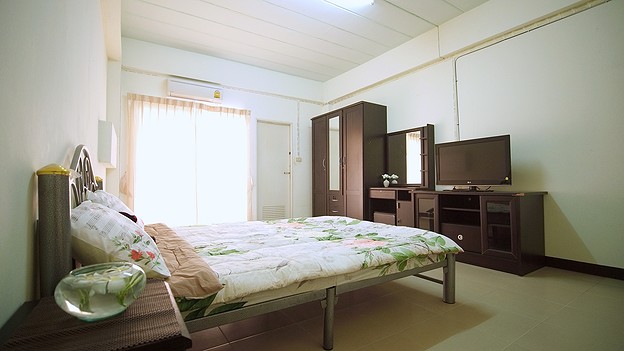 Condo · Mueang Samut Prakan — photo 3