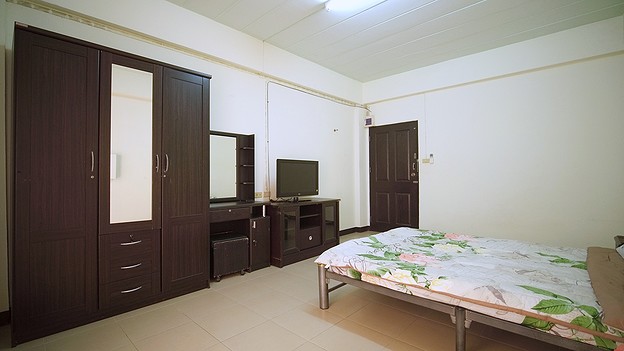 Condo · Mueang Samut Prakan — photo 2