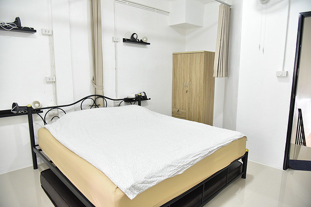 Condo · Khlong San, bangkok — photo 2