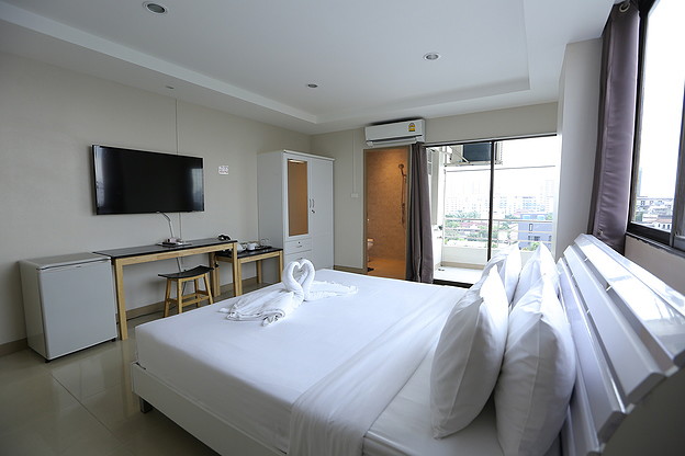 Condo · bangkok — photo 1