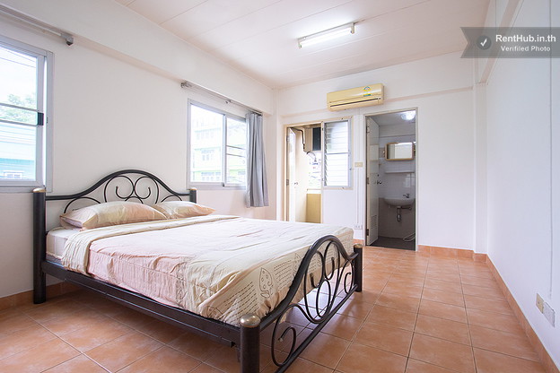 Condo · Khlong Toei, bangkok — photo 2
