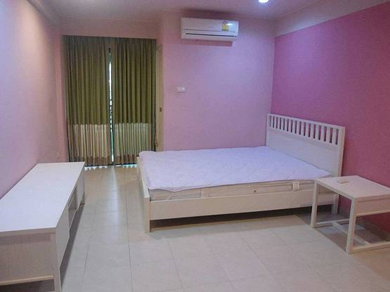 Condo · bangkok — photo 1