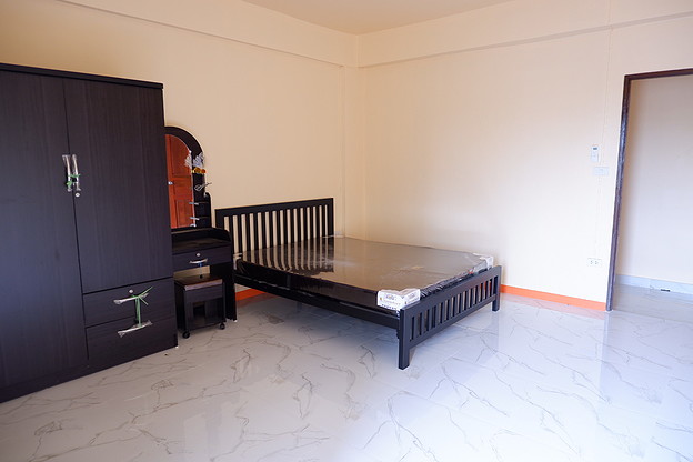 Condo · Huai Khwang, bangkok — photo 3