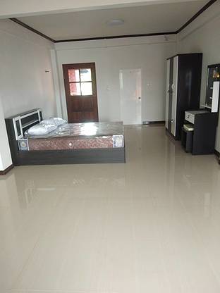 Condo — photo 2