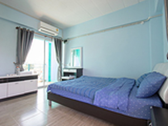 Condo · Pak Kret