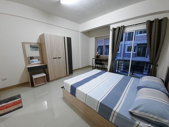 Condo · Mueang Chon Buri, chon_buri — photo 2