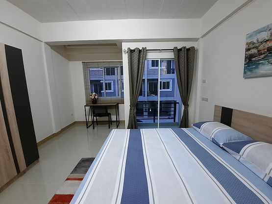 Condo · Mueang Chon Buri, chon_buri — photo 3