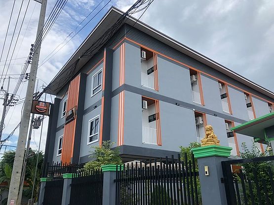 Condo — photo 1