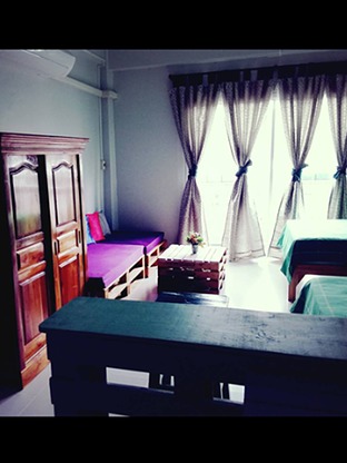 Condo — photo 2