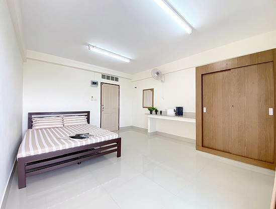 Condo · Mueang Nonthaburi