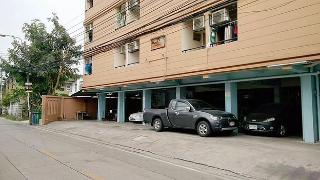 Condo · Chatuchak, bangkok — photo 1