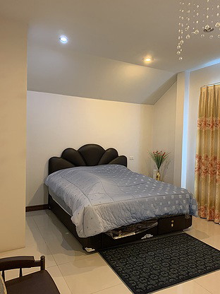 Condo — photo 3