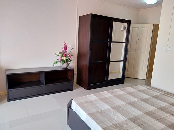 Condo · bangkok — photo 1