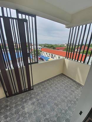 Condo — photo 3