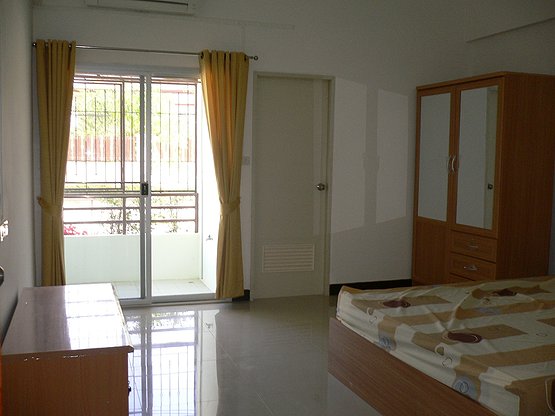 Condo — photo 5