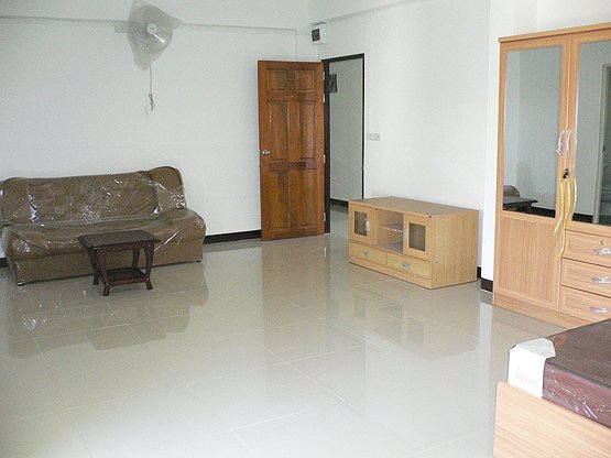 Condo — photo 3
