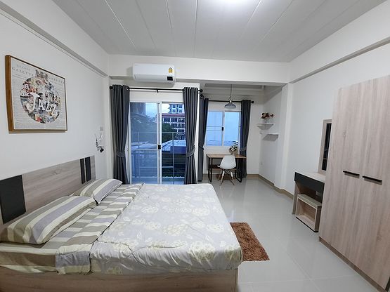 Condo · Mueang Chon Buri, chon_buri — photo 4
