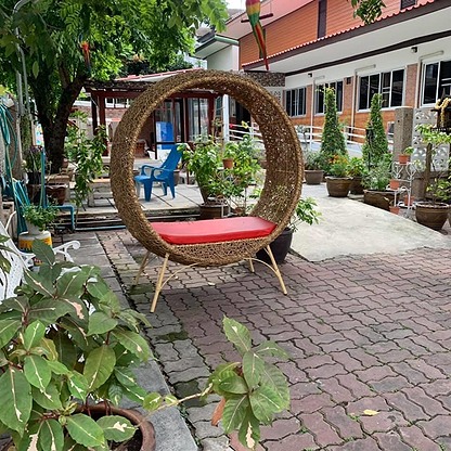 Condo · Huai Khwang, bangkok — photo 1