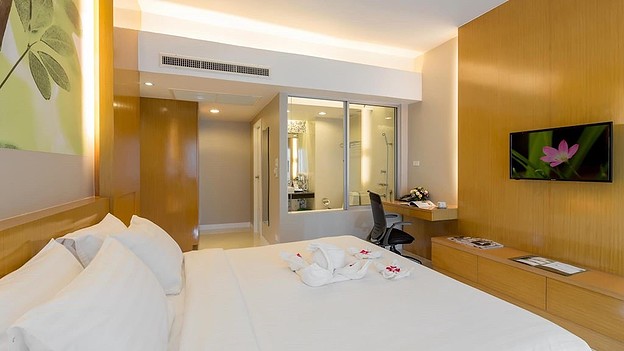 Condo · Khlong Toei, bangkok — photo 3